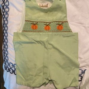 Smocked pumpkin Jon Jon